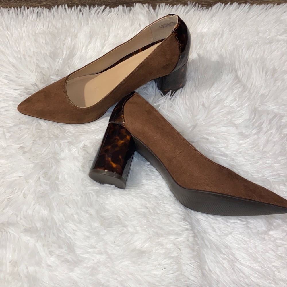 Ann Taylor Brown suede block heel